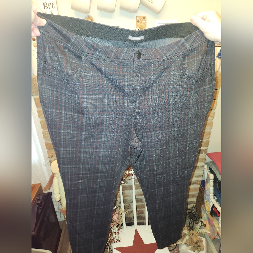 Maurices plaid pants
